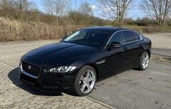 Bild des Angebotes Jaguar XE Prestige AWD *TÜV NEU*