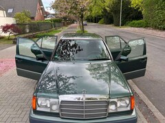 Bild des Angebotes Mercedes-Benz 220 220E/W124/Bj. Dez. ´92