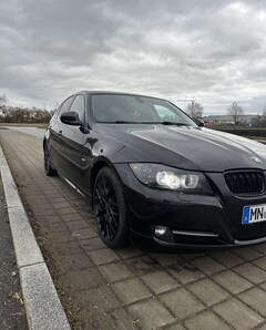 Bild des Angebotes BMW 325 325d DPF Aut. Edition Exclusive