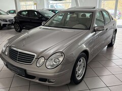 Bild des Angebotes Mercedes-Benz E 200 CDI Limo . Automatik Klima SSD 1 Hand