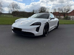 Bild des Angebotes Porsche Taycan GTS Pan Luft HuD B-Display Kera Chrono