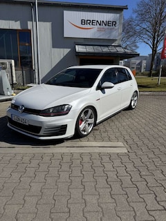 Bild des Angebotes VW Golf GTI Performance BlueMotion Technology DSG