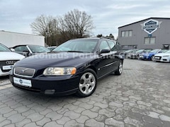 Bild des Angebotes Volvo V70 Kombi 2.4 D Kinetic/S-Heft/Tempomat