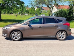 Bild des Angebotes Ford Focus Focus 1.5 EcoBoost Start-Stopp-System Titanium
