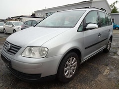 Bild des Angebotes VW Touran 1.6 Basis 1.6, 75kW, KLIMA-CD-AU