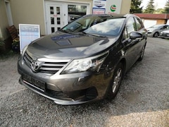 Bild des Angebotes Toyota Avensis Kombi Klima/SH/Alu
