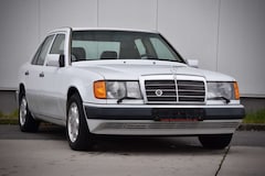 Bild des Angebotes Mercedes-Benz E 420 / 400 E W124 mit V8