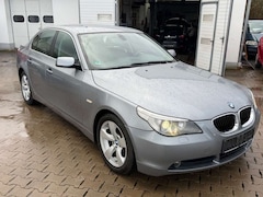Bild des Angebotes BMW 520 i AUTOMATIK XENON NAVI 140000KM