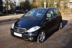 Bild des Angebotes Mercedes-Benz A 150 A, Automatik, Teilleder, Sitzh.