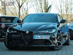 Bild des Angebotes Alfa Romeo Giulia Quadrifoglio 2.9 V6 Bi-Turbo Akrapovic/ Navi/ Spor