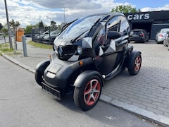 Bild des Angebotes Renault Twizy Color*Eigentumsbatterie*Bluetooth*Koffer