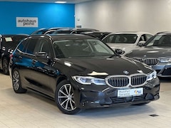 Bild des Angebotes BMW 320 d Aut/HUD/Laser/Brems&Park&DrivAss/WinterPak