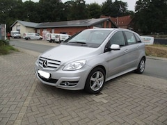 Bild des Angebotes Mercedes-Benz B 160 B-Klasse BlueEFFICIENCY SPORT EDITION