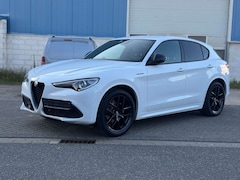 Bild des Angebotes Alfa Romeo Stelvio Veloce Q4/Leder/Kamera/Navi/SHZ/PDC