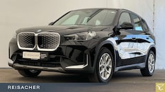 Bild des Angebotes BMW X1 iX1 A eDrive20 AdaptLED RFK PDC SHZ KomfortZ 17"