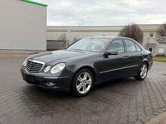 Bild des Angebotes Mercedes-Benz E 220 CDI Limousine
