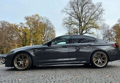 Bild des Angebotes BMW M5 CS LEICHTBAU CARBON-KERAMIK-LASER-XDRIVE