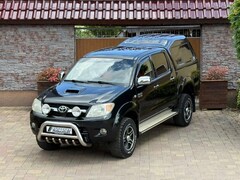 Bild des Angebotes Toyota Hilux Double Cab Sol 4x4