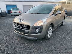 Bild des Angebotes Peugeot 3008 1.6 Premium/ Euro 5 /Pano / 8Fach Bereift