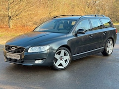 Bild des Angebotes Volvo V70 D4 Linje Svart *Allwetter*Bi-Xenon*Standhzg*