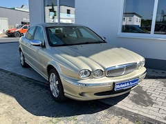 Bild des Angebotes Jaguar X-Type 2.5 V6 Executive/Navi/Xenon/58.020KM