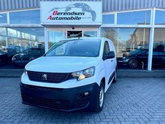 Bild des Angebotes Peugeot Partner PARTNER PREMIUM  L1/AUTOMATIK/TEMPO/TÜV+