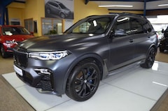 Bild des Angebotes BMW X7 M50 i Bi-XENON / SOFT-CLOSE / HUD / 7.SITZER