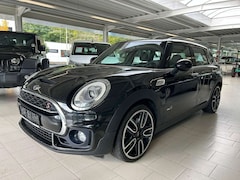 Bild des Angebotes MINI Cooper S Clubman ALL4,Pano,JCW Pak.,LoungeLed,