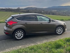 Bild des Angebotes Ford Focus 1.0 EcoBoost Titanium Start-Stopp-System Navi