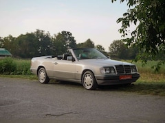 Bild des Angebotes Mercedes-Benz 300 CE-24V Cabriolet, 5-G-Automatik/Verdeck neu!