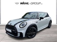 Bild des Angebotes MINI Cooper JCW TRIM DAB LED NAVI KEYLESS TEMPOMAT ALU 17"