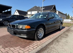 BMW 735 i V8 e38 Xenon Standheizung beiges Leder Navi 16:9