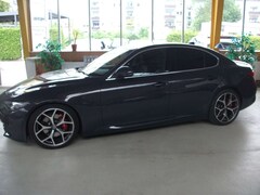 Bild des Angebotes Alfa Romeo Giulia 2.2 Diesel 16V AT8 Q4 Veloce Harmann Kard