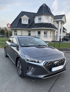 Bild des Angebotes Hyundai IONIQ Hybrid 1.6 GDI Premium