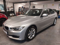 Bild des Angebotes BMW 335 335 i Automatik *1.HAND*TÜV(NEU)*GARANTIE*