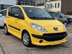Bild des Angebotes Peugeot 1007 Filou 75*TÜV 11/2026