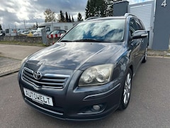 Bild des Angebotes Toyota Avensis Kombi 2.0 Travel Klimaautomatik Navi