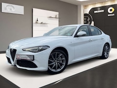 Bild des Angebotes Alfa Romeo Giulia Ti Q4 Sport Assistenz-Paket Navi Kamera