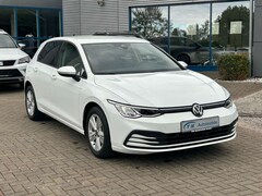 Bild des Angebotes VW Golf VIII LED/IQ-Drive/Lenkradhzg