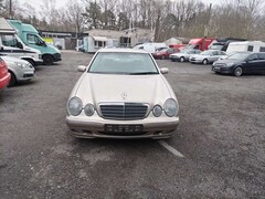 Bild des Angebotes Mercedes-Benz E 200 Kompressor Elegance Automatik