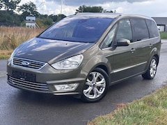 Bild des Angebotes Ford Galaxy 2.0 aut. Titanium Pano Xenon Leder 7 Sitz