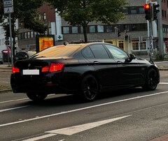 Bild des Angebotes BMW 525 d Aut—HUD, Harman Kardon, Komfortsitze, Soft Clo