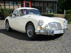 Bild des Angebotes MG MGA 1600  MK I  Coupe  mit Wurzelholzinterior