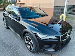 Bild des Angebotes Volvo V60 Cross Country D3 AWD Geartronic Pro