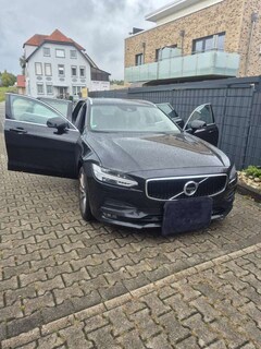 Bild des Angebotes Volvo V90 D4 Geartronic Momentum
