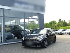 Bild des Angebotes BMW 135 i xDrive M Sport M19-ACC° HarmKardon°Cam