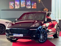 Bild des Angebotes Porsche Cayenne S Pano Luft FondTV SportChrono 18Wege 21