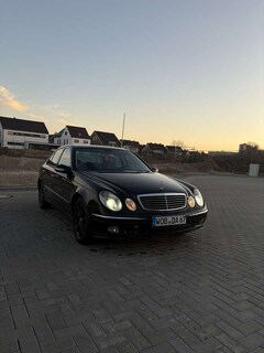 Bild des Angebotes Mercedes-Benz E 270 CDI Classic