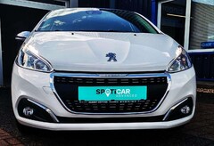 Bild des Angebotes Peugeot 208 Allure + GT-Line Paket, Sitzheizung