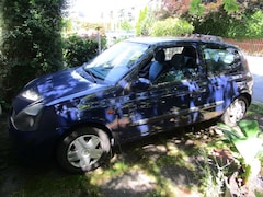 Bild des Angebotes Renault Clio Clio 1.2 16v Blue Sensation